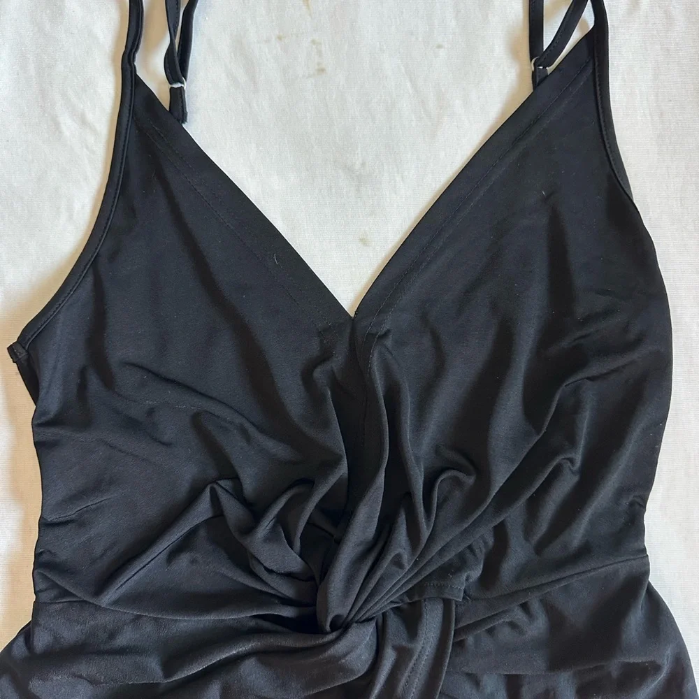 Toby Heart Ginger x Love indie Black Twist-Front Spaghetti Strap Top XS - Picture 5 of 14